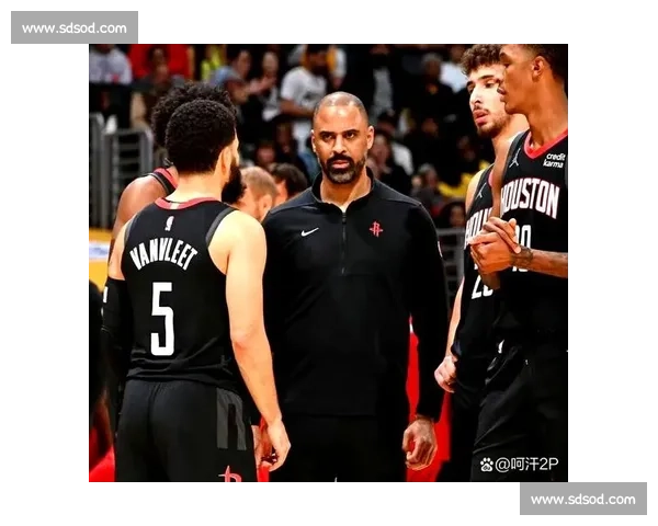 火箭队与勇士对决精彩回放全场亮点深度解析转折点与决定性时刻